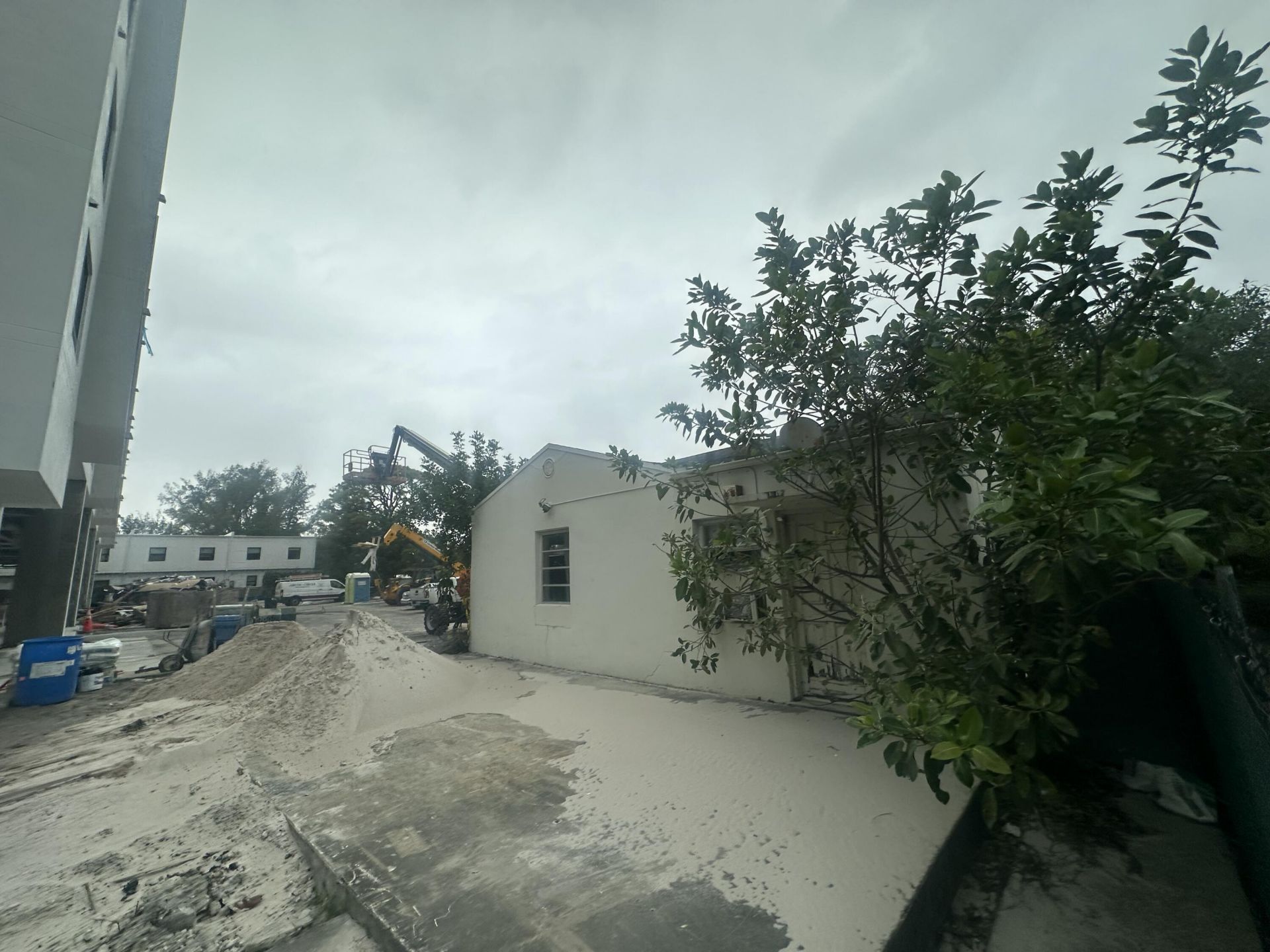 223 SE 4th Street, Unit 1, Hallandale Beach, FL 33009 Photo