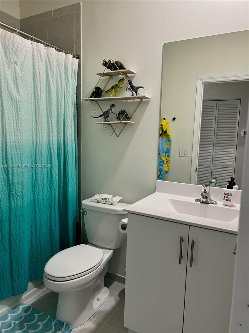 3328 W 114th Ter , Hialeah, FL 33018 Photo