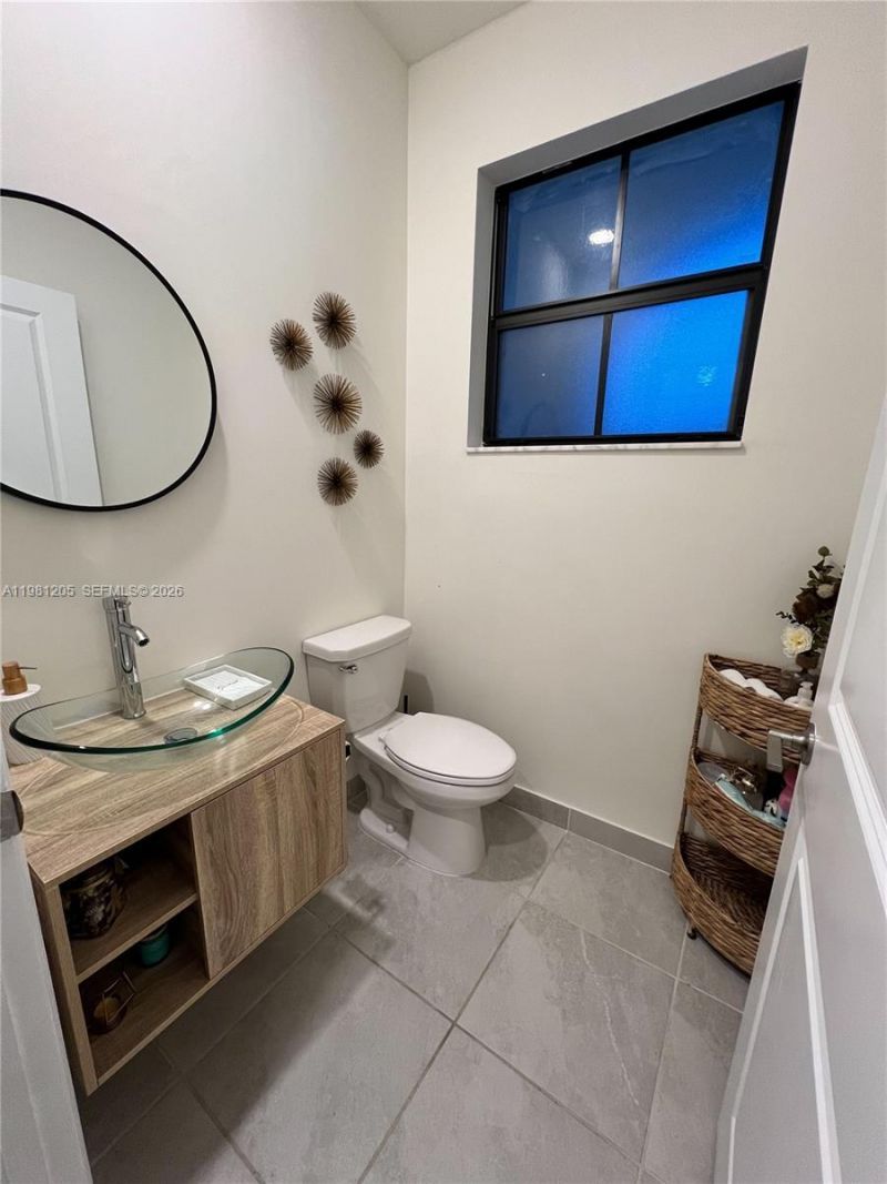 3328 W 114th Ter , Hialeah, FL 33018 Photo