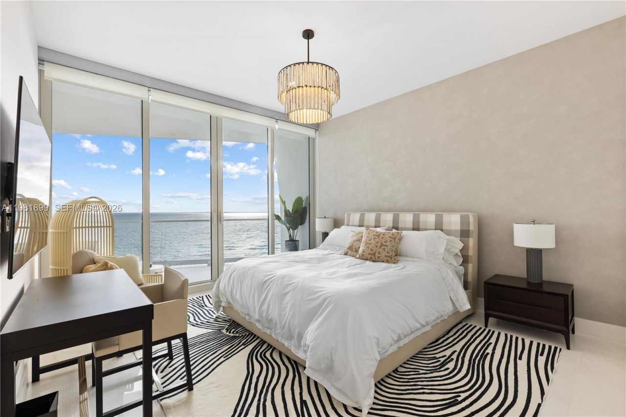 16901 Collins Ave , Unit 802, Sunny Isles Beach, FL 33160 Photo