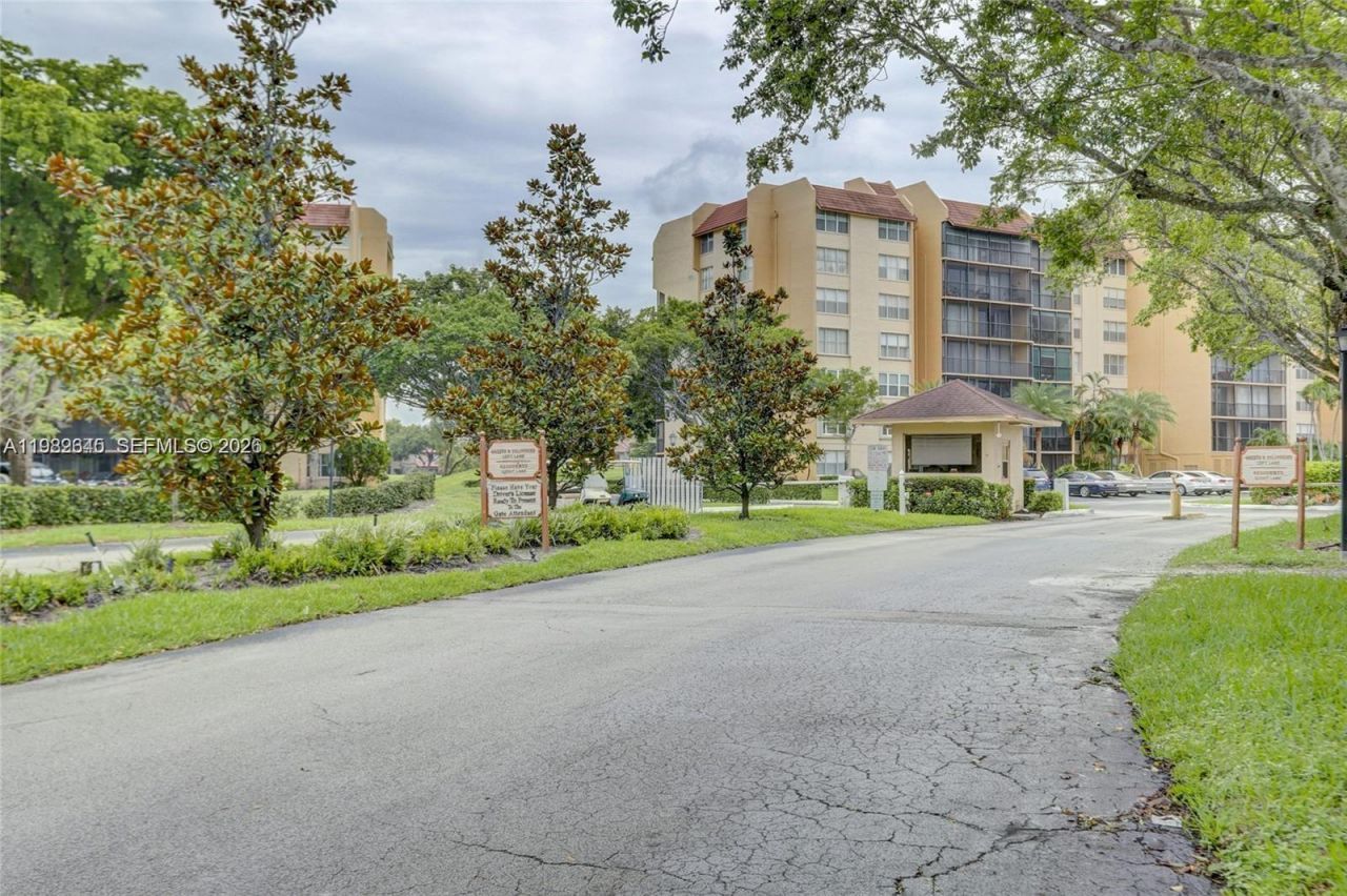 3751 Environ Blvd , Unit 141, Lauderhill, FL 33319 Photo