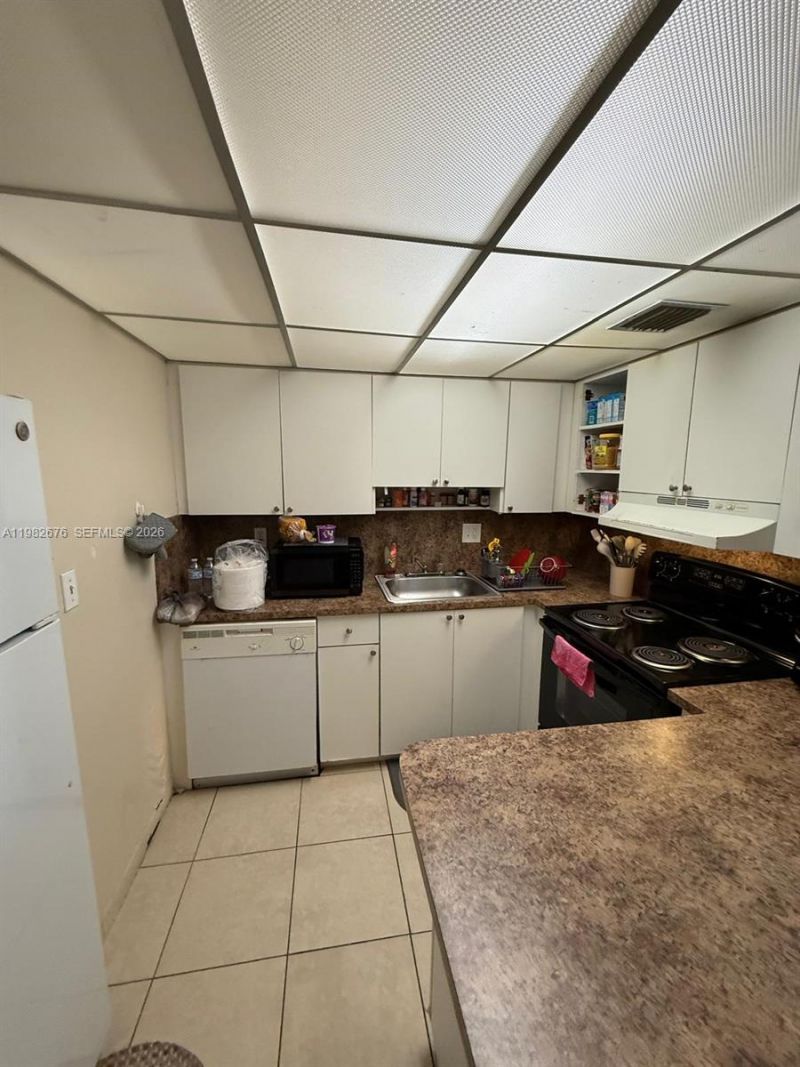 2029 NW 46th Ave, Unit E305, Lauderhill, FL 33313 Photo
