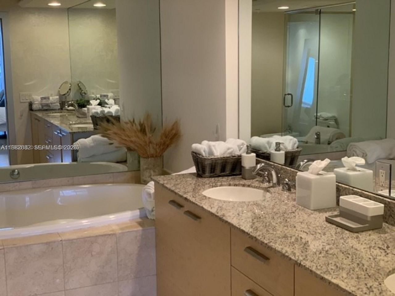 1830 S Ocean Dr , Unit 4608, Hallandale Beach, FL 33009 Photo