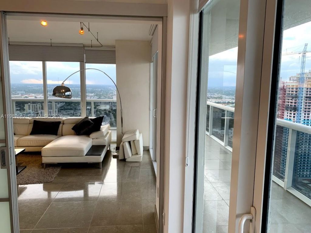 1830 S Ocean Dr, Unit 4608, Hallandale Beach, FL 33009 Photo