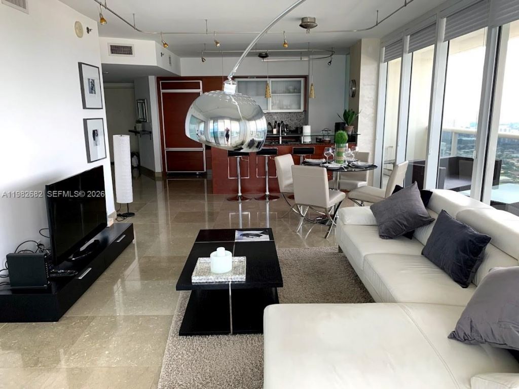 1830 S Ocean Dr, Unit 4608, Hallandale Beach, FL 33009 Photo