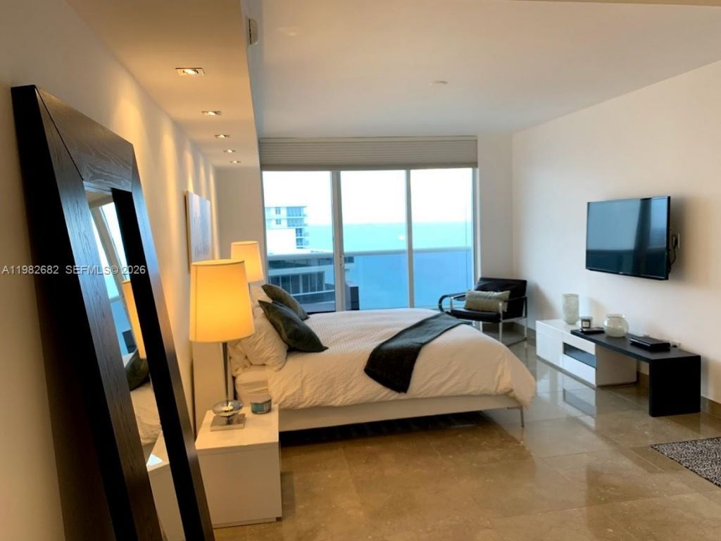 1830 S Ocean Dr, Unit 4608, Hallandale Beach, FL 33009 Photo