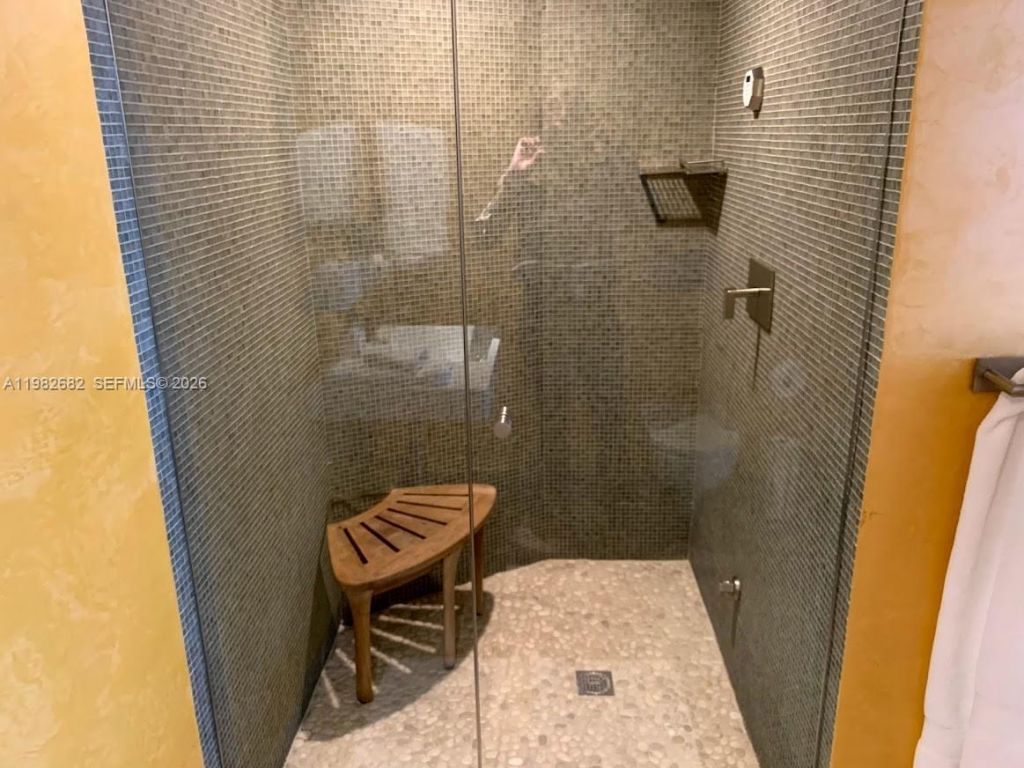 1830 S Ocean Dr, Unit 4608, Hallandale Beach, FL 33009 Photo