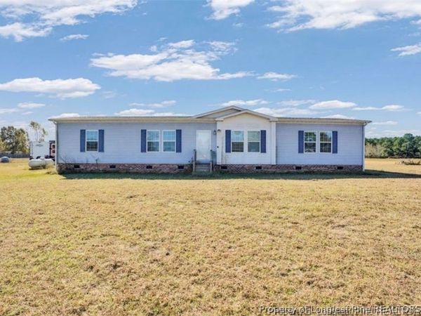 478 Tyehimba Lane, Raeford, NC 28376