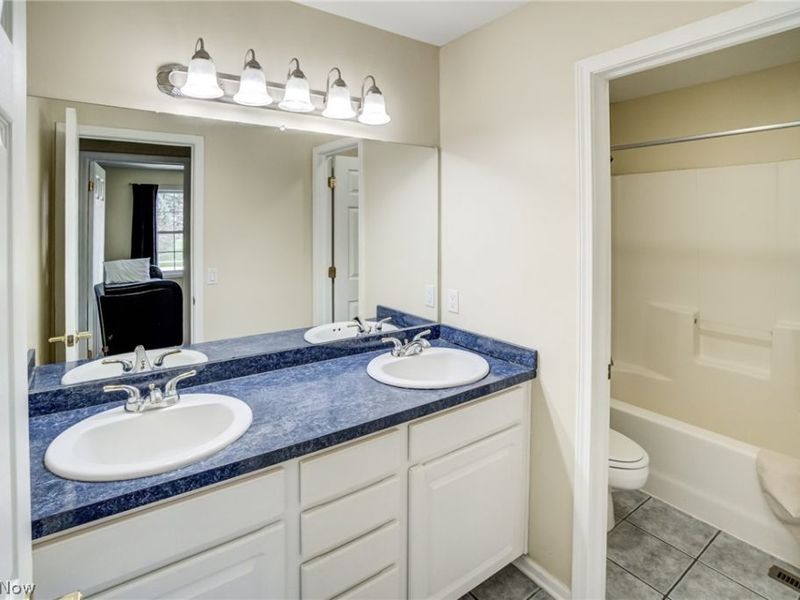 7533 Maplewood Drive, Solon, OH 44139 Photo 31