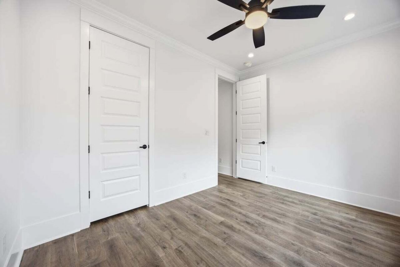 1550 Larry Street Photo 14