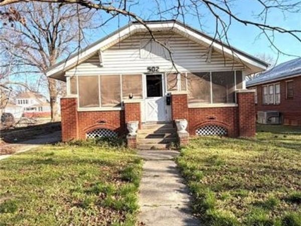 502 E 14th Street, Baxter Springs, KS 66713