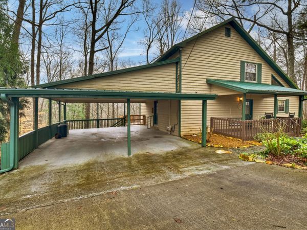 95 N Crestview Drive, Ellijay, GA 30540