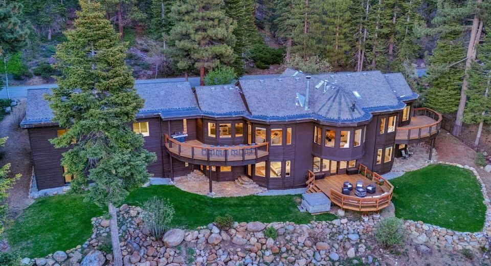 949 Fairview Boulevard, Incline Village, NV 89451 Photo