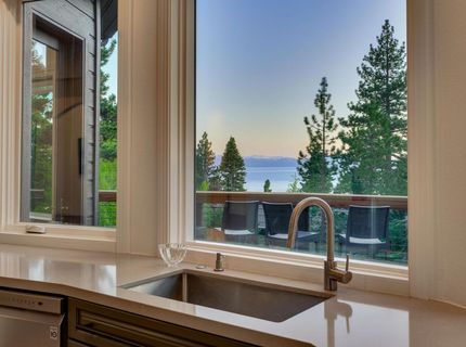 949 Fairview Boulevard, Incline Village, NV 89451 Photo