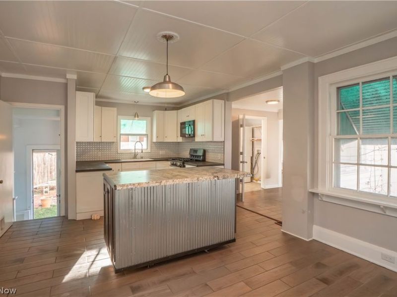 315 Korman Avenue NE, Massillon, OH 44646 Photo 5