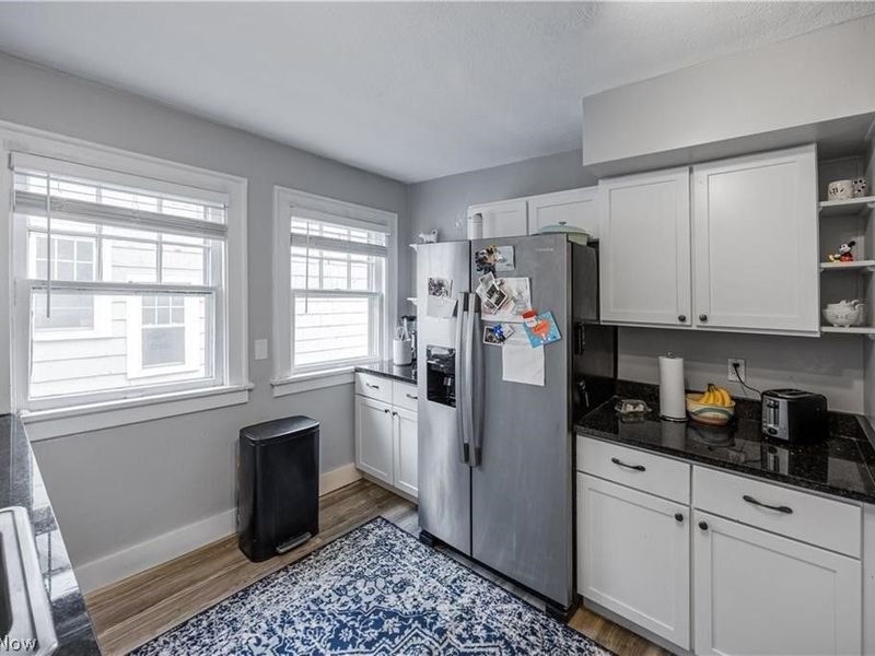 18520 Winslow Road, Shaker Heights, OH 44122 Photo 2