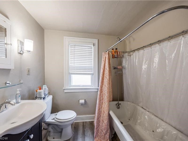 18520 Winslow Road, Shaker Heights, OH 44122 Photo 25