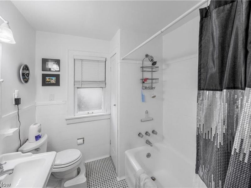 18520 Winslow Road, Shaker Heights, OH 44122 Photo 38