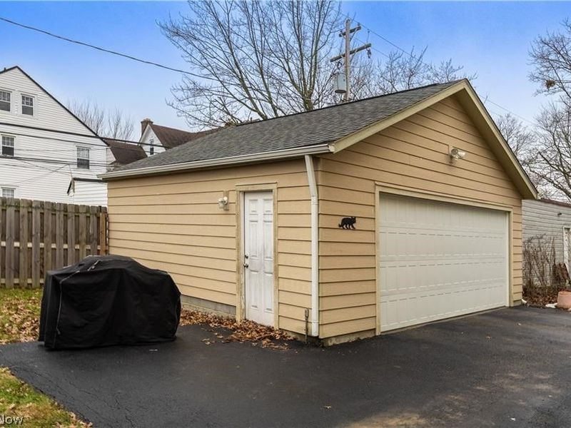 18520 Winslow Road, Shaker Heights, OH 44122 Photo 42