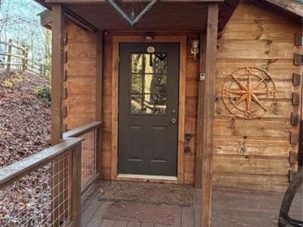 157 Wolf Trail , Unit 12, McGrady, NC 28670