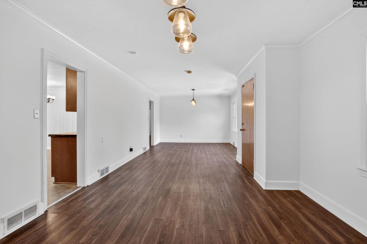 46 Pinecrest Avenue Photo 10