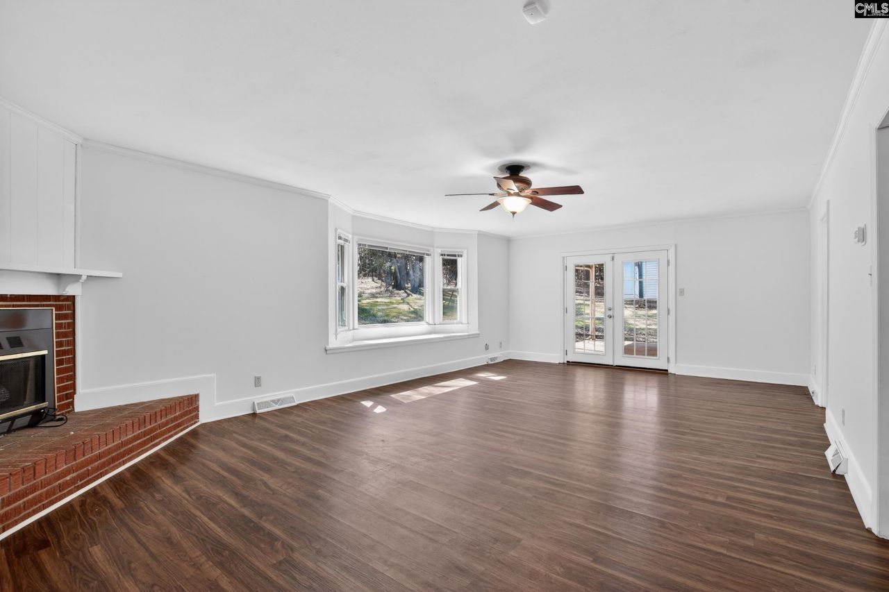 46 Pinecrest Avenue Photo 12