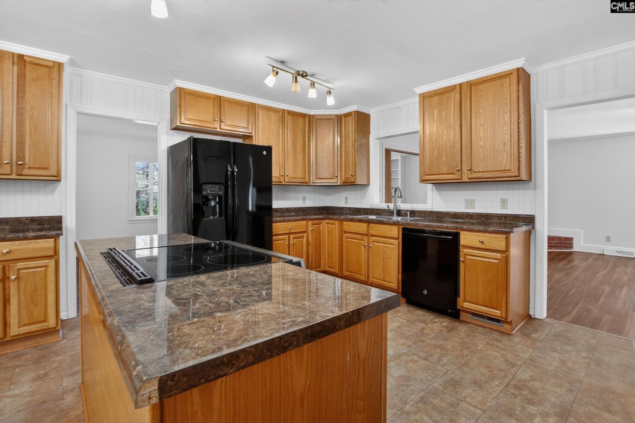 46 Pinecrest Avenue Photo 15