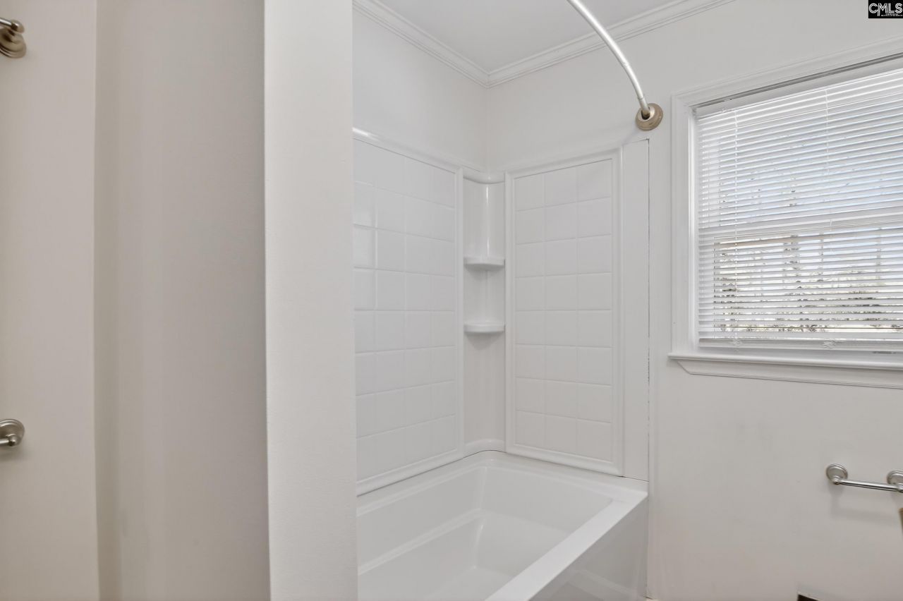 46 Pinecrest Avenue Photo 27