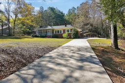 46 Pinecrest Avenue photo 4