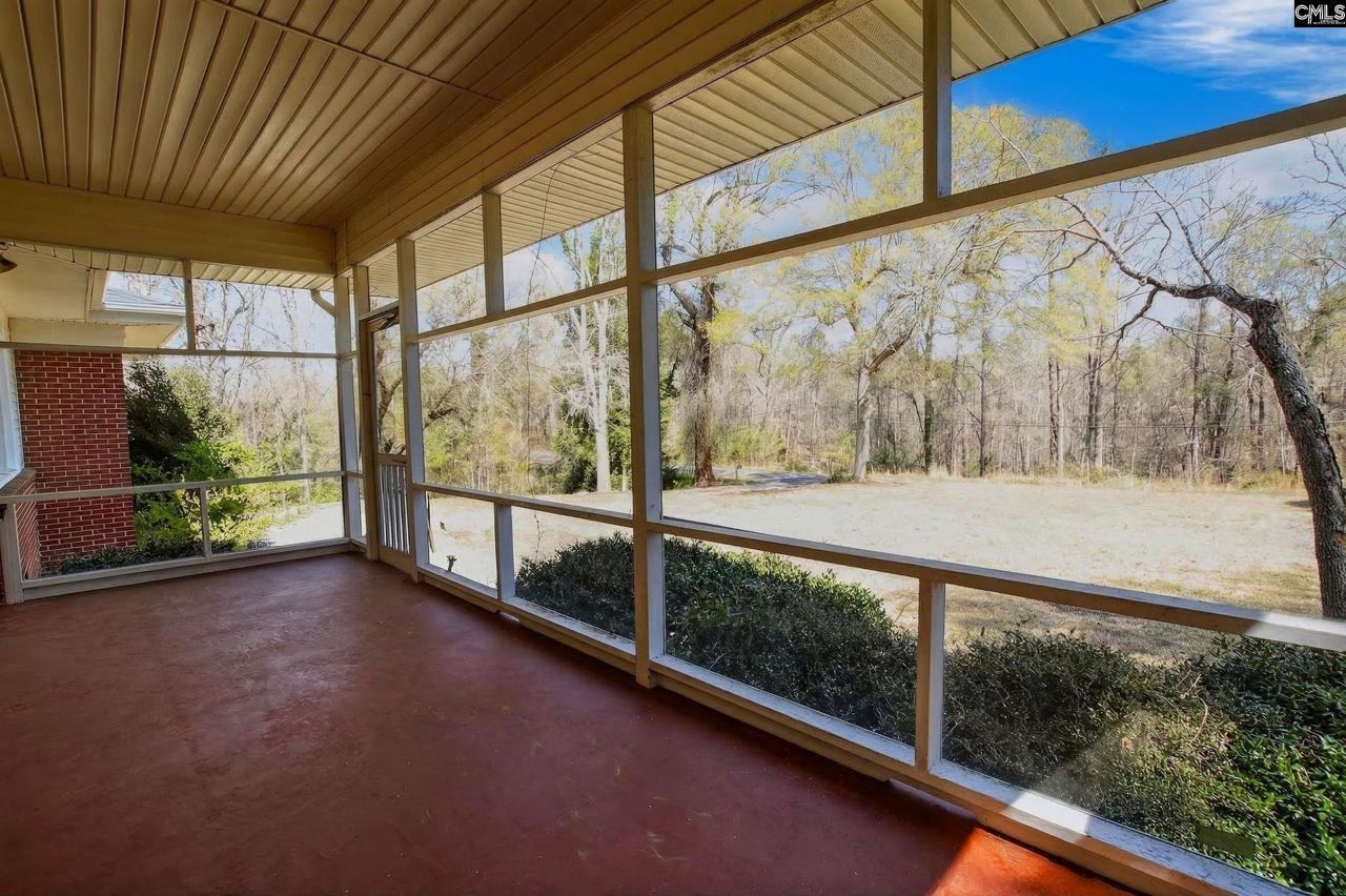 46 Pinecrest Avenue Photo 7