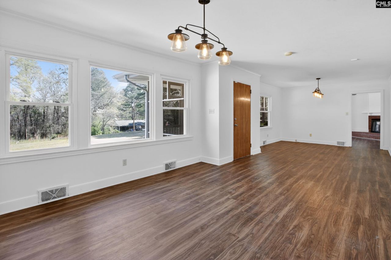 46 Pinecrest Avenue Photo 8