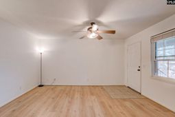 528 Wimbledon Court  photo 4