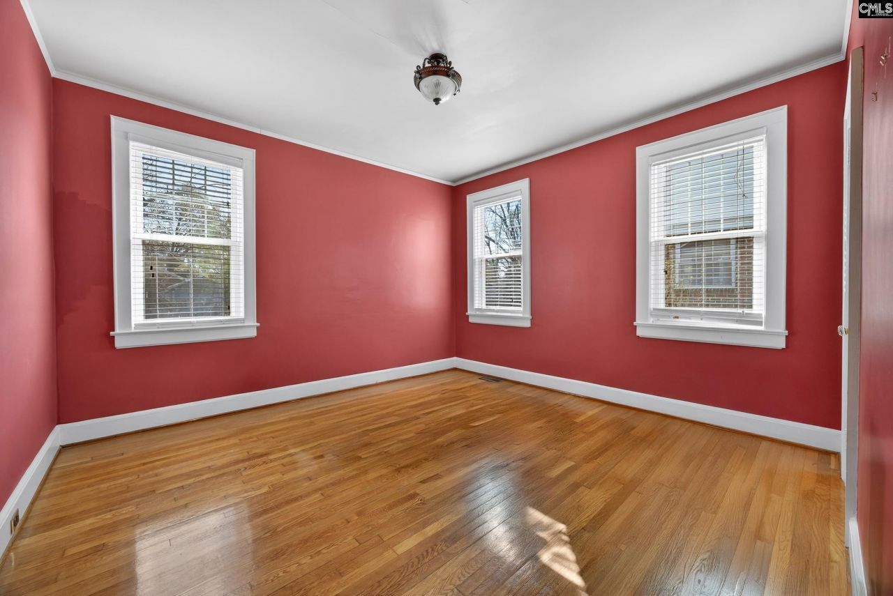 2726 Burney Drive  Photo 14