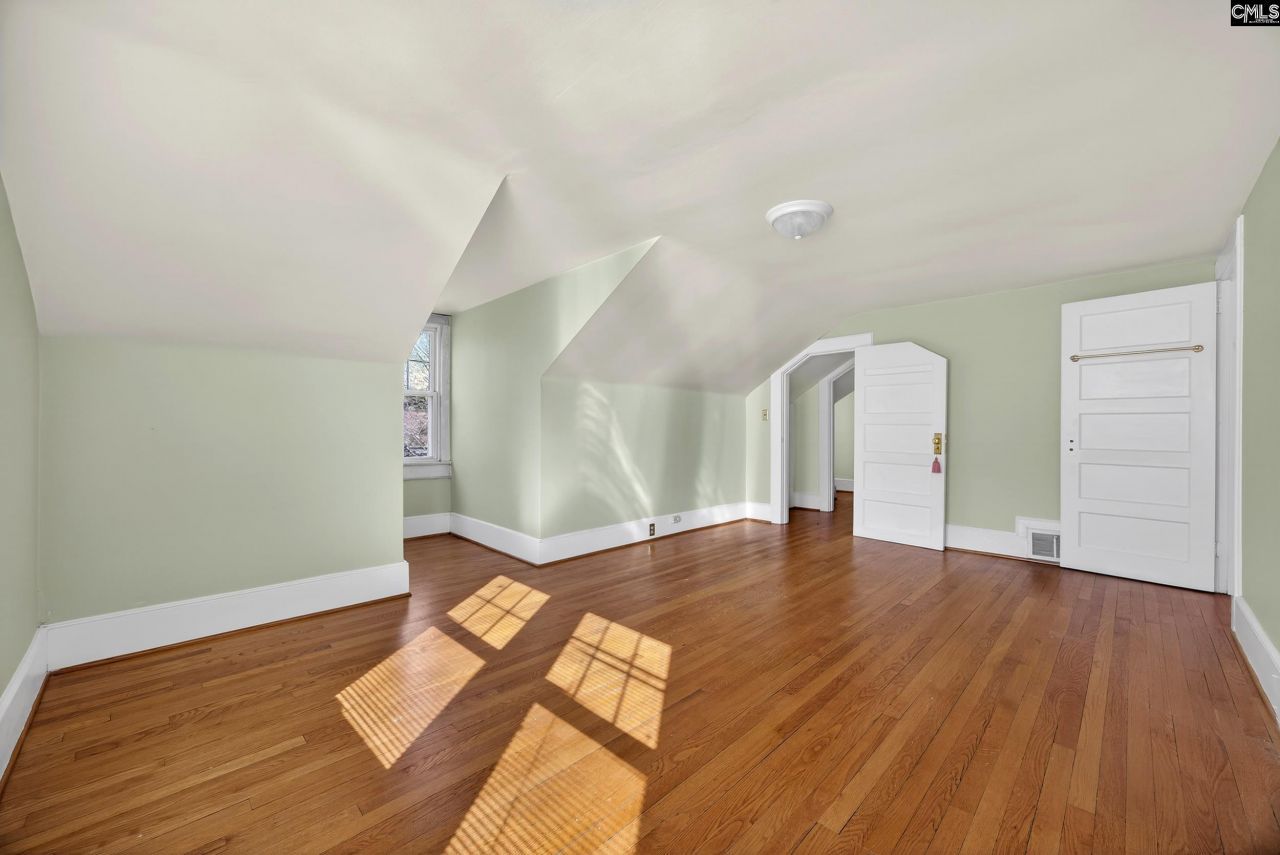 2726 Burney Drive  Photo 23