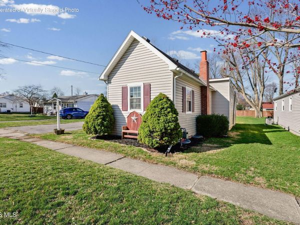 626 Central Avenue , Findlay, OH 45840