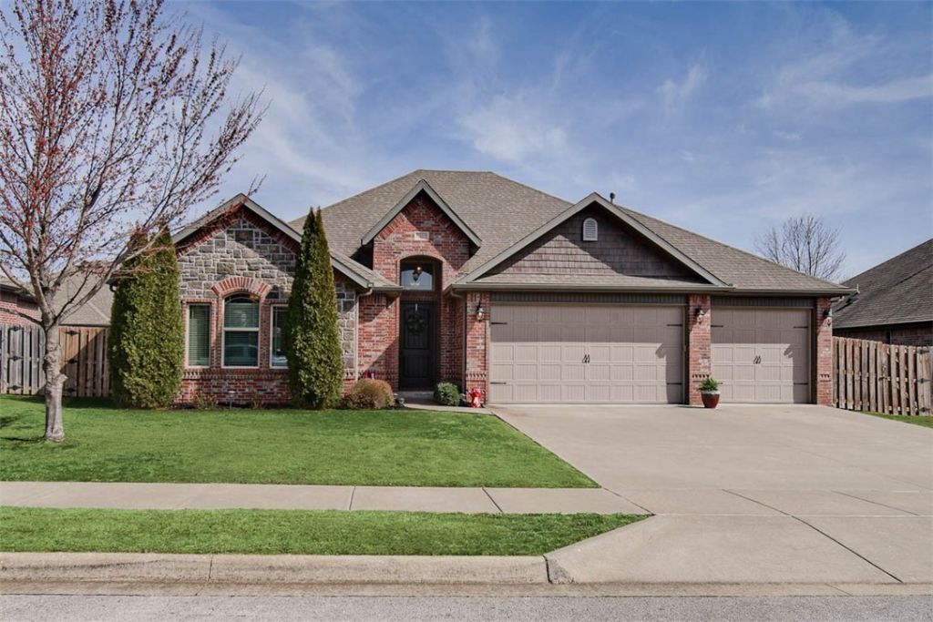 6307 S 58th Street, Rogers, AR 72758 Main Photo