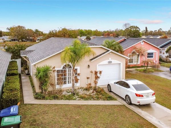 901 BELLA VISTA WAY, ORLANDO, FL 32825