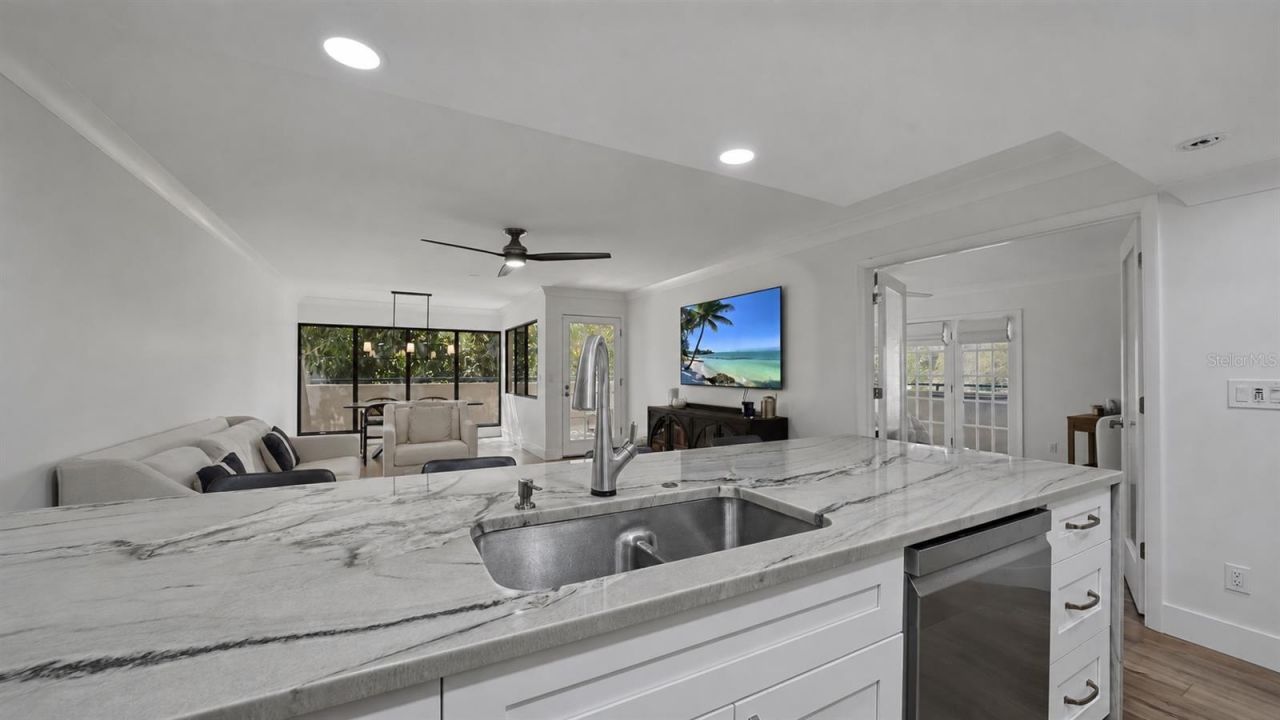 825 S Osprey Avenue, Unit 101, Sarasota, FL 34236 Photo