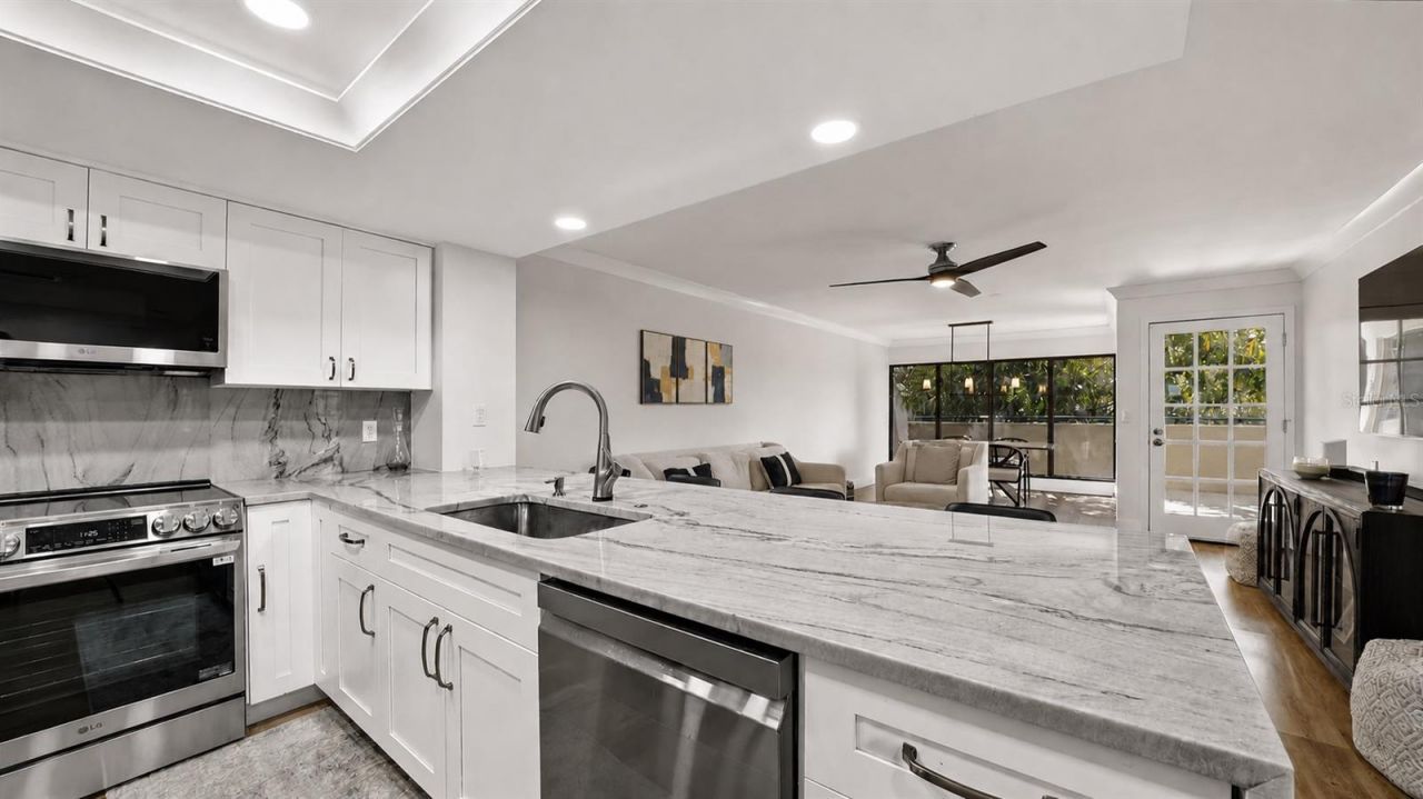 825 S Osprey Avenue, Unit 101, Sarasota, FL 34236 Photo