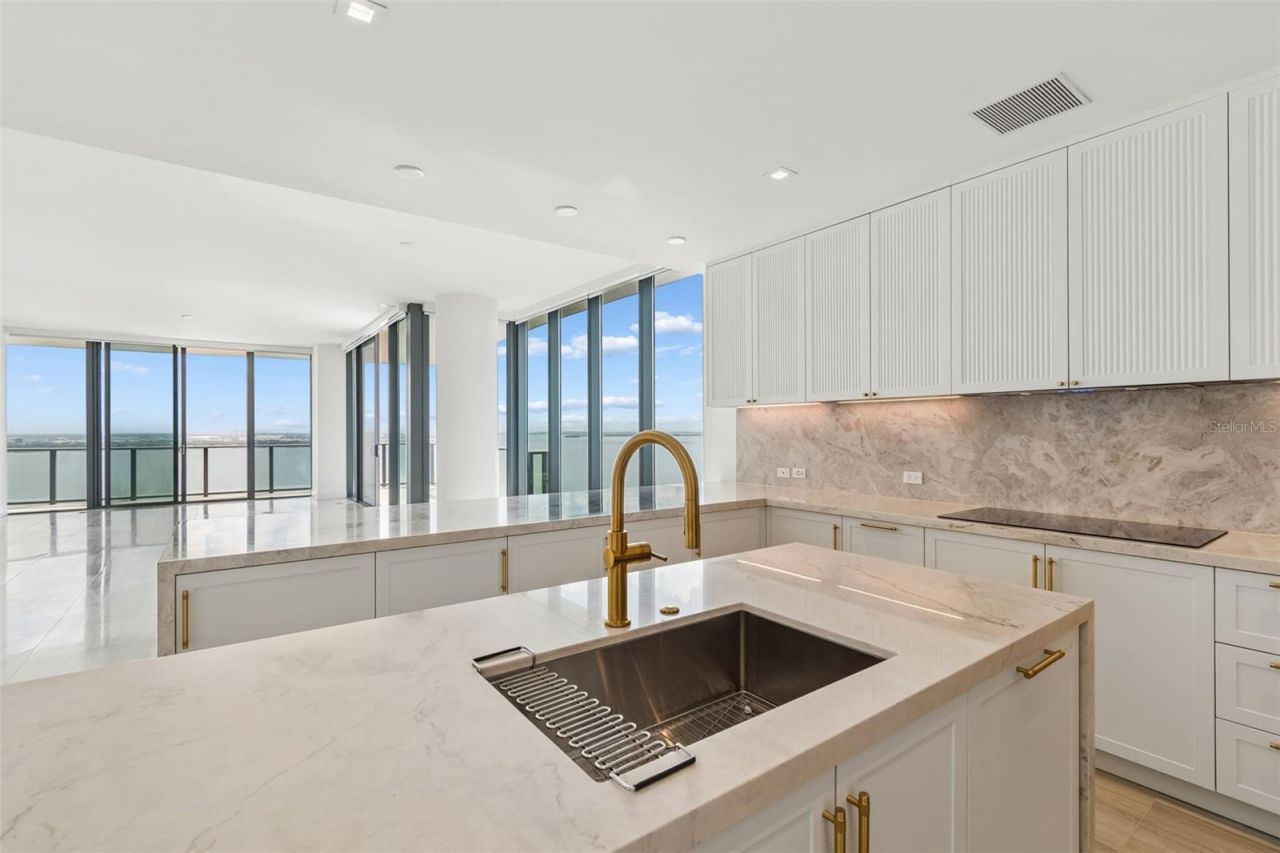 3101 Bayshore Boulevard, Unit 2104, Tampa, FL 33629 Photo