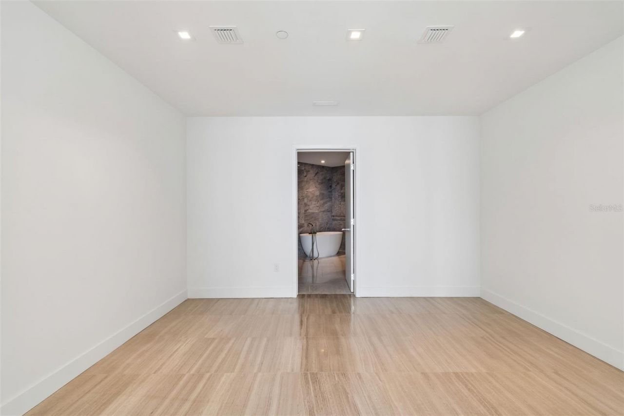 3101 Bayshore Boulevard, Unit 2104, Tampa, FL 33629 Photo