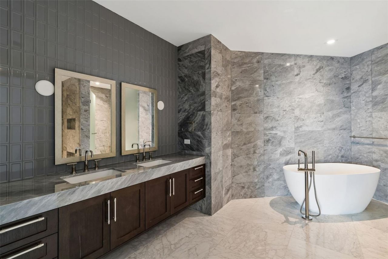 3101 Bayshore Boulevard, Unit 2104, Tampa, FL 33629 Photo