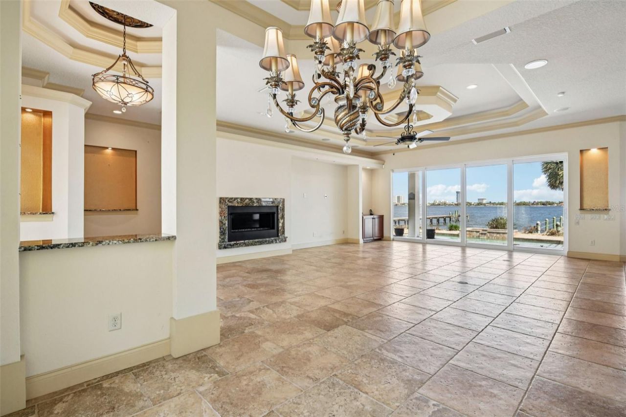 2227 S Palmetto Avenue, South Daytona, FL 32119 Photo