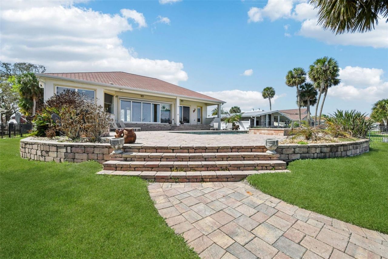 2227 S Palmetto Avenue, South Daytona, FL 32119 Photo