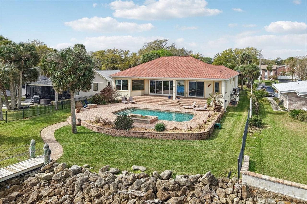 2227 S Palmetto Avenue, South Daytona, FL 32119 Photo