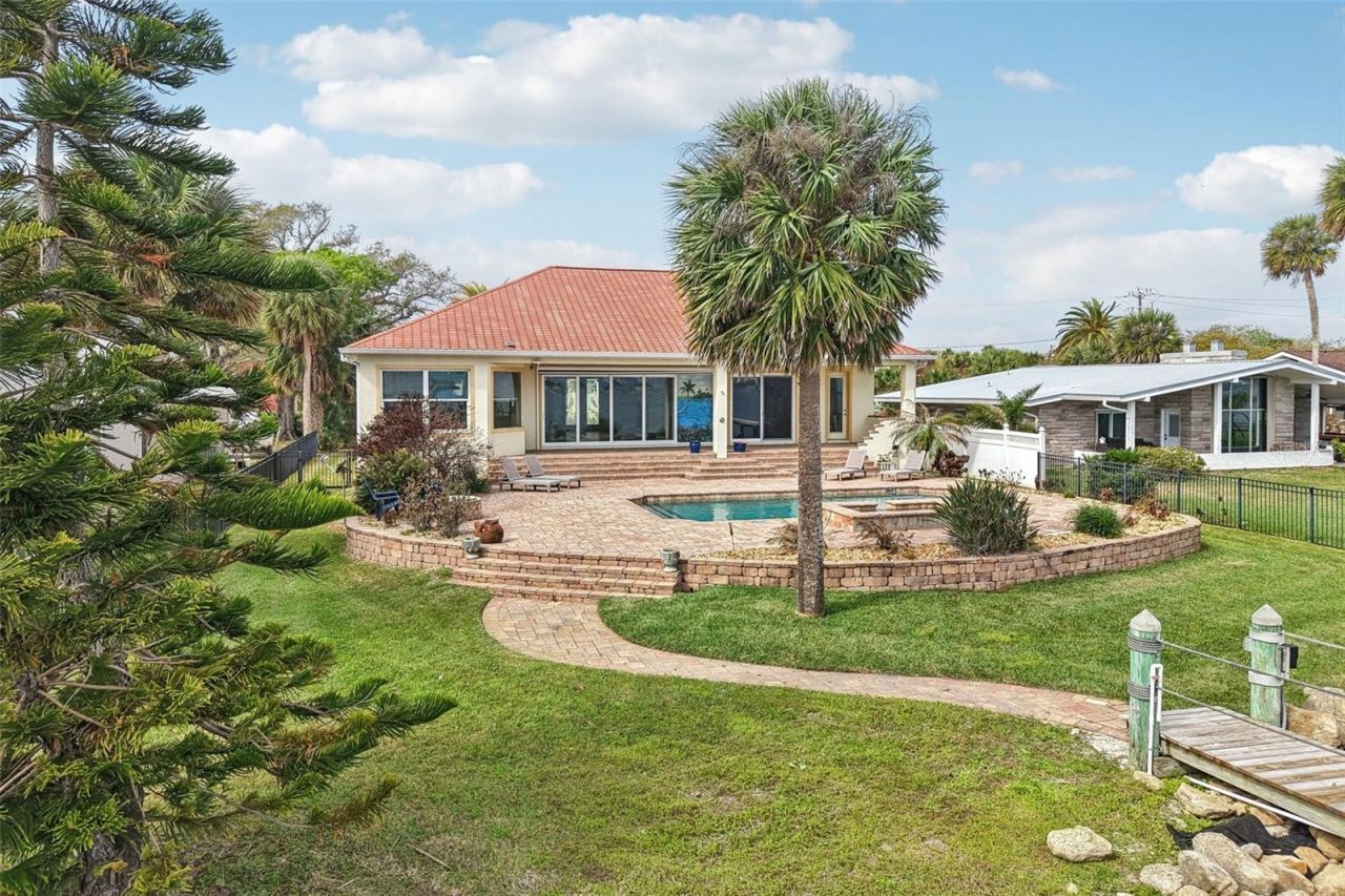 2227 S Palmetto Avenue, South Daytona, FL 32119 Photo