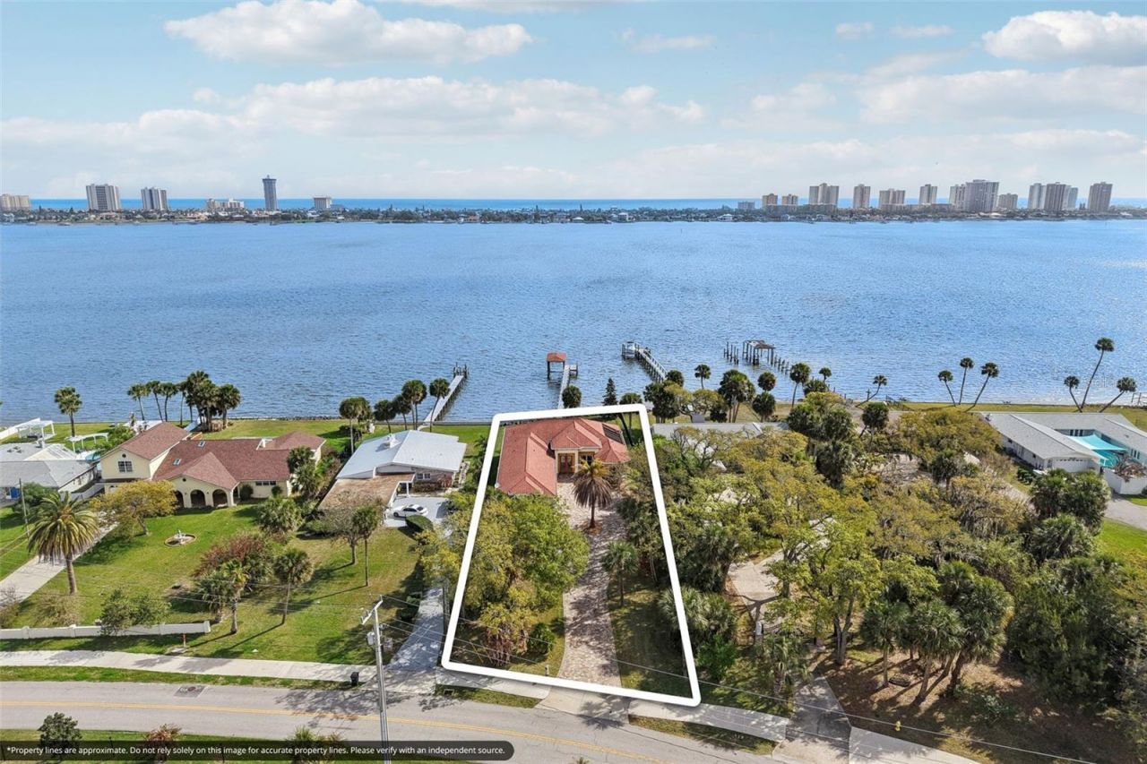 2227 S Palmetto Avenue, South Daytona, FL 32119 Photo