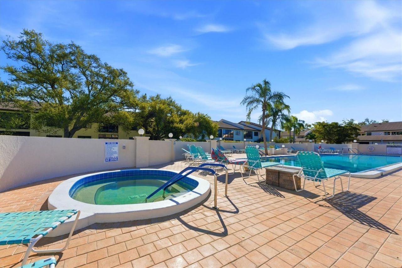 7165 28th Avenue W, Bradenton, FL 34209 Photo