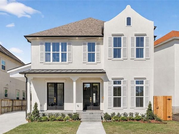 219 E MAPLE RIDGE Drive , Metairie, LA 70001