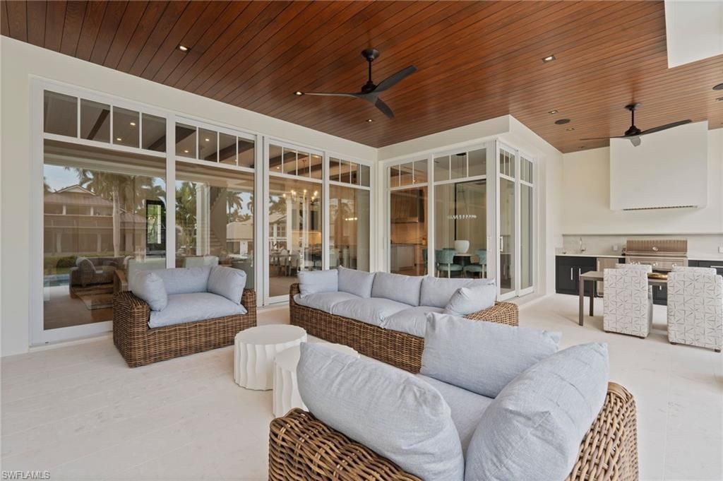 408 16th Ave S, Naples, FL 34102 Photo